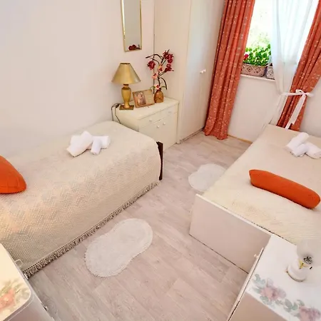 Nyaraló Family Friendly House With A Parking Space Kijevo, Zagora - 15414 *