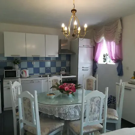 Family Friendly House With A Parking Space Kijevo, Zagora - 15414