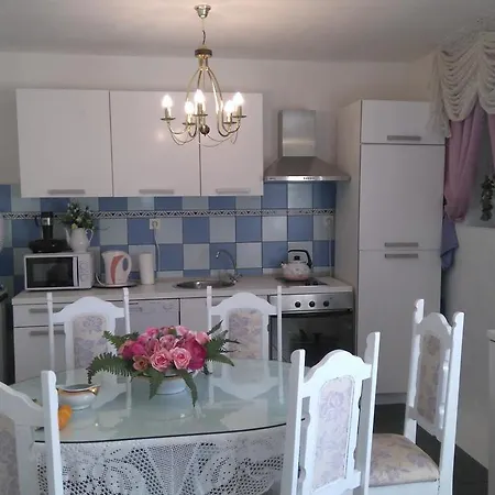 Family Friendly House With A Parking Space Kijevo, Zagora - 15414