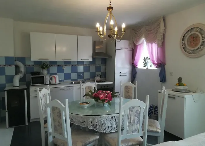 Family Friendly House With A Parking Space Kijevo, Zagora - 15414